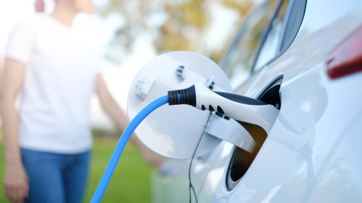 Elektriker-Installation-Ladestation-Wallbox-Muelheim-an-der-Ruhr